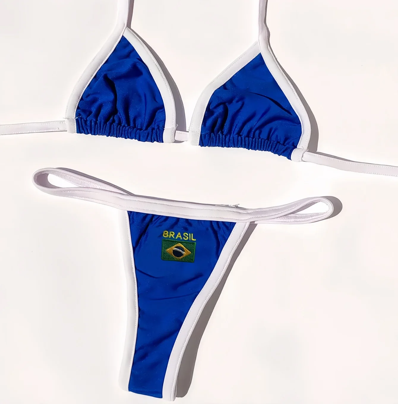 Maillot de bain string brésilien 2 pièces bleu et blanc